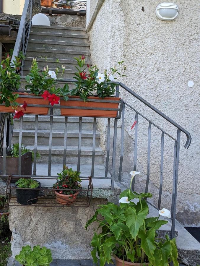 Ferienwohnung La Finestra Sul Brenta Lasino Exterior foto